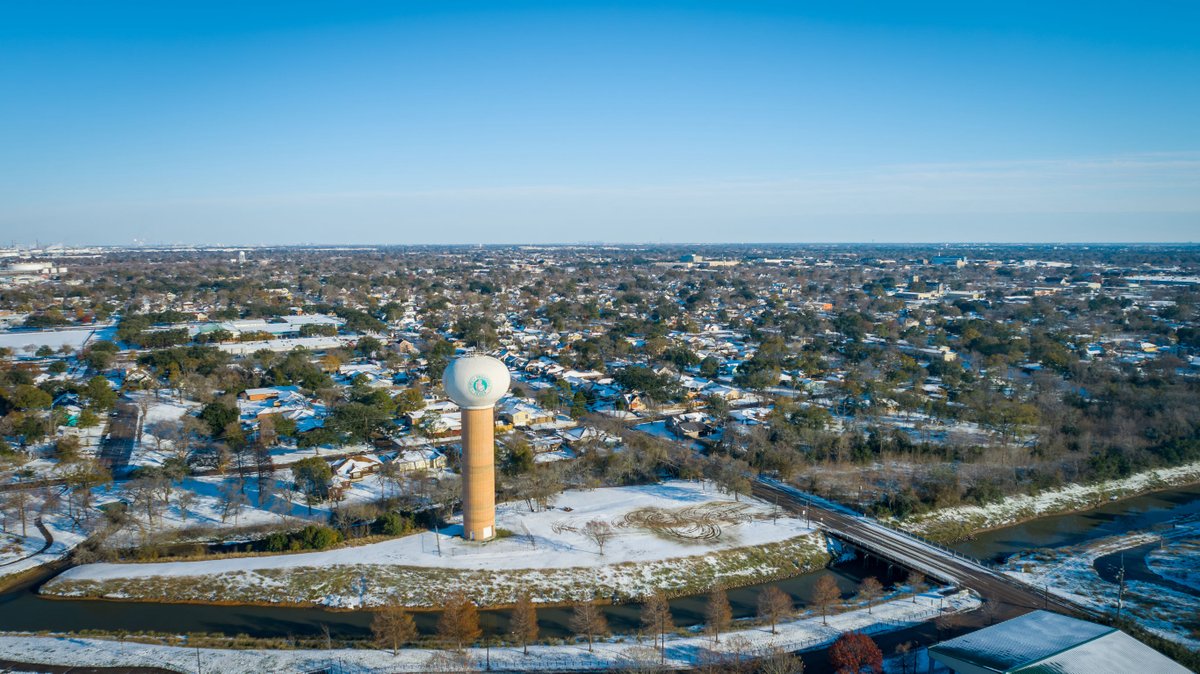 Basketball court services in Pasadena, TX - Basketball Court Builders of Houston